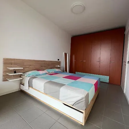 Apartmán Campus House Parma